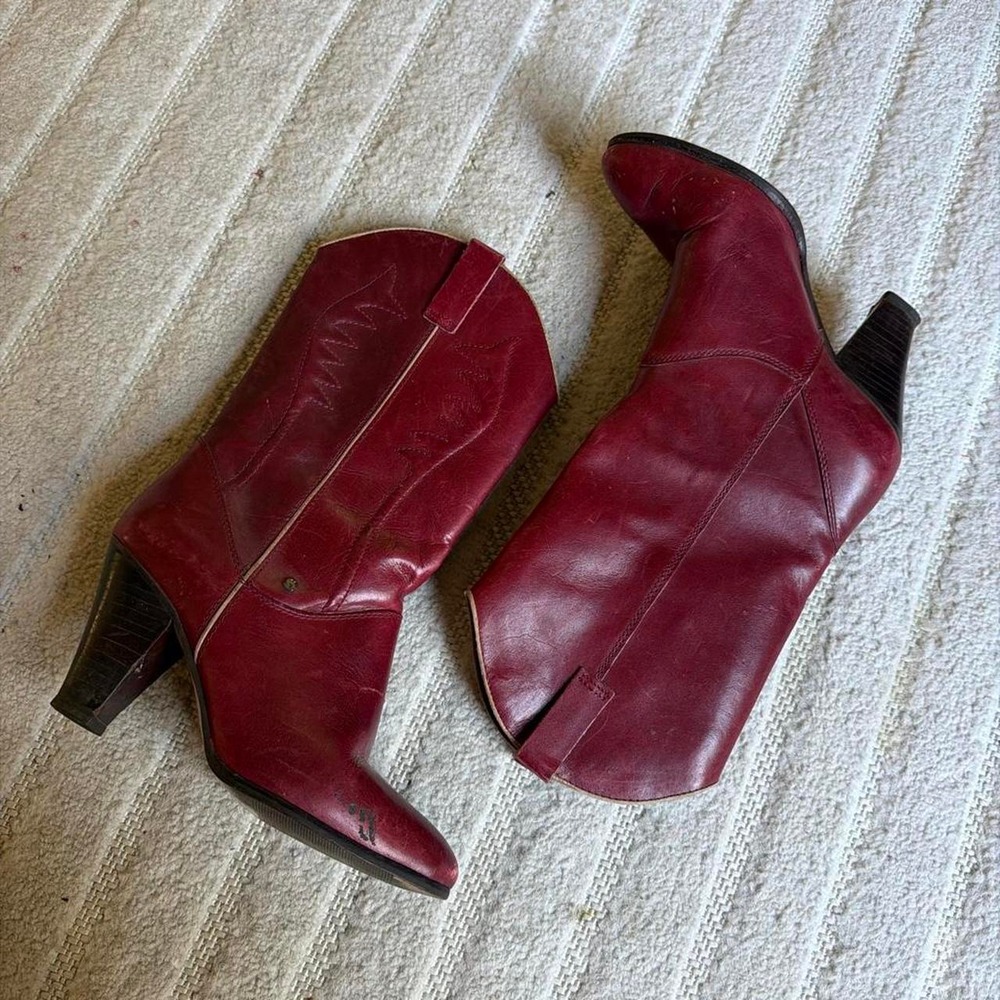 VTG 90s Etienne Aigner Burgundy Leather Oxblood Boots Women's size 8 1/2W